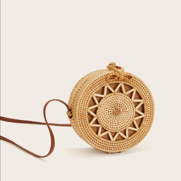 Handbags - Round Woven Basket Purse